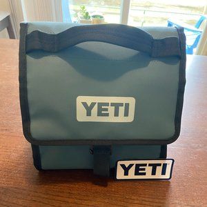 Yeti Daytrip lunch bag